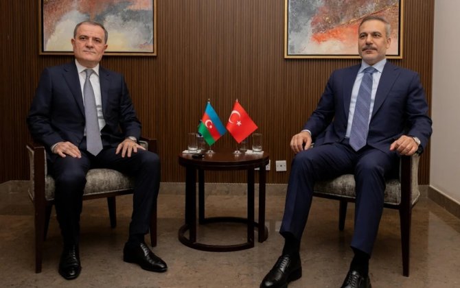 Ceyhun Bayramovla Hakan Fidan regiondakı təhlükəsizlik vəziyyətini müzakirə etdi
