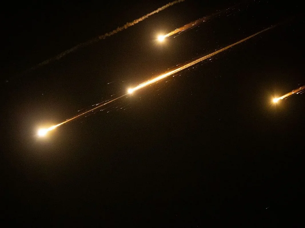 SEPAH İsrailin neft emalı zavodlarını vurdu