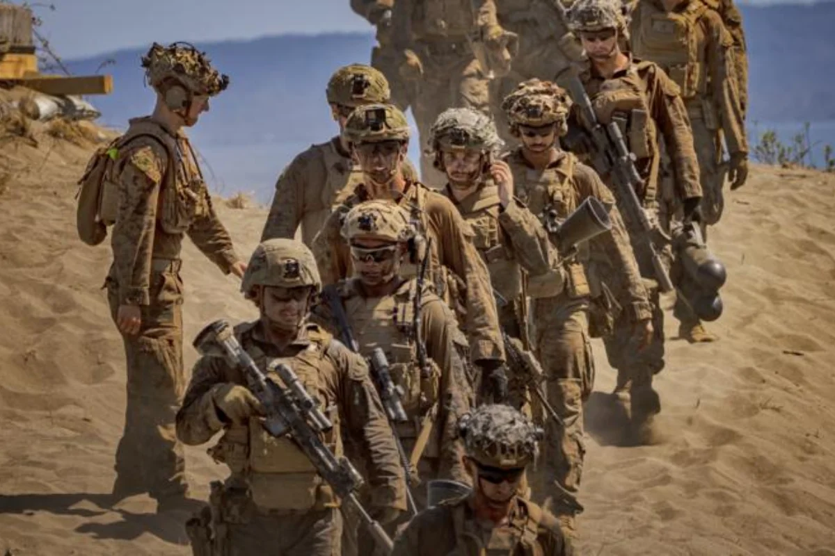 ABŞ Yaxın Şərqə 4500 dənizçi və dəniz piyadasını yola salıb