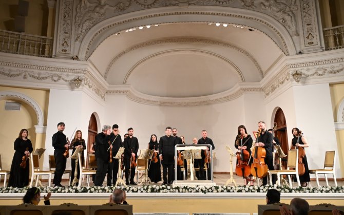 Классическое искусство в весеннем Баку-(ФОТО)