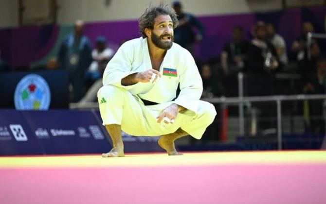 Hidayət Heydərov “Böyük Dəbilqə” turnirində bürünc medal qazandı