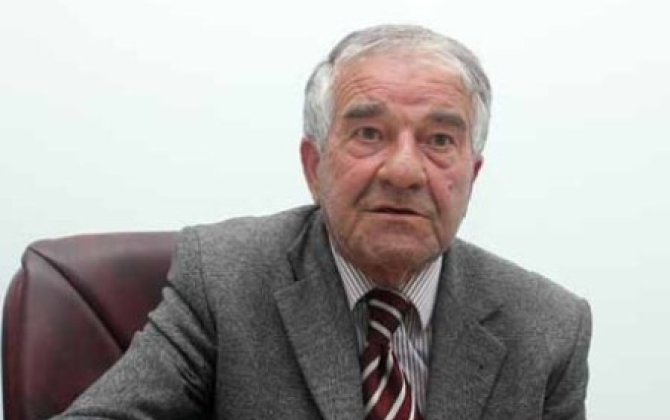 “Ay bədbəxtlər və yaxud yarımbədbəxtlər, Anar yazıçıdır e, futbolçu deyil...” – 80 yaşlı Seyran Səxavətdən hadisə kimi MÜSAHİBƏ