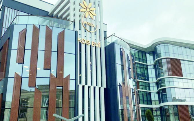 AYNA bayram günlərində 