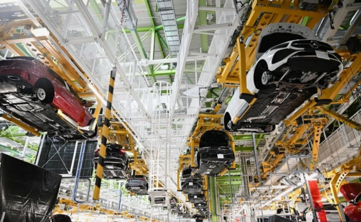 Elektromobillərə keçiddən imtina edən avtomobil şirkətləri məlum oldu