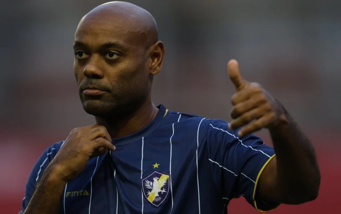 Vaqner Lav karyerasını başa vurdu