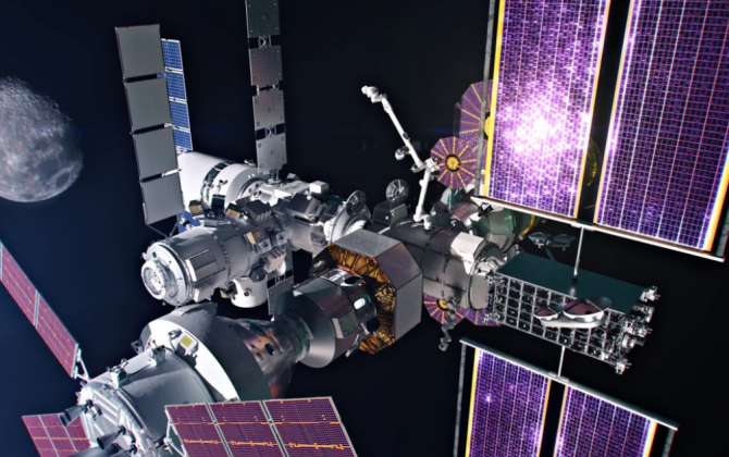 NASA Ay yaxınlığında 