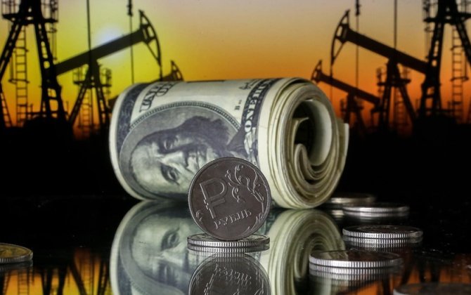 Brent подешевела до $99,4 за баррель