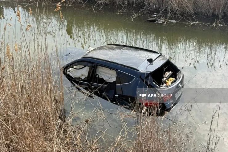 Zərdabda avtomobil su kanalına AŞDI: ÖLƏNLƏR VAR - YENİLƏNİB + FOTO
