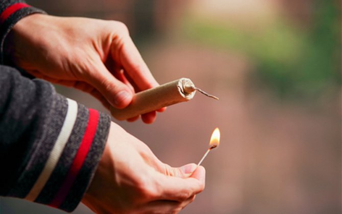 В Гёйгёле подросток лишился пальца после взрыва пиротехники