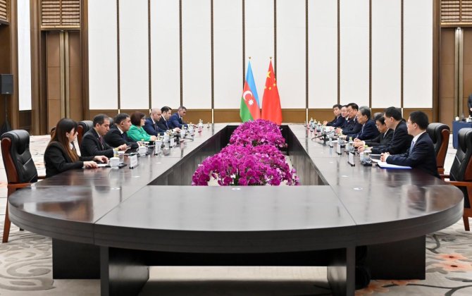 Обсуждено развитие межпарламентских отношений между Азербайджаном и Китаем