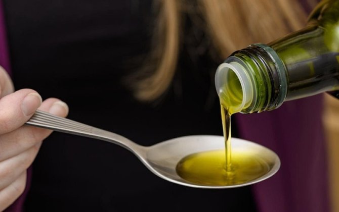 Hər gün bir qaşıq zeytun yağı içməyin inanılmaz faydası