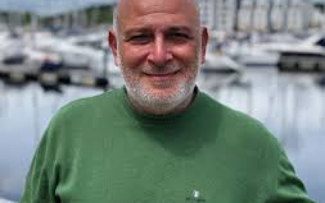 Harry: Qarabağı ziyarət etməyə dəyər