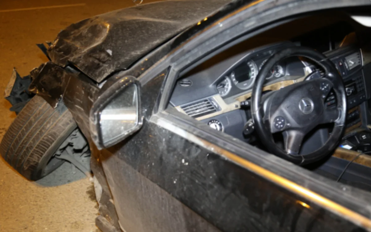 Ağır qəza baş verdi - Yaralılar var