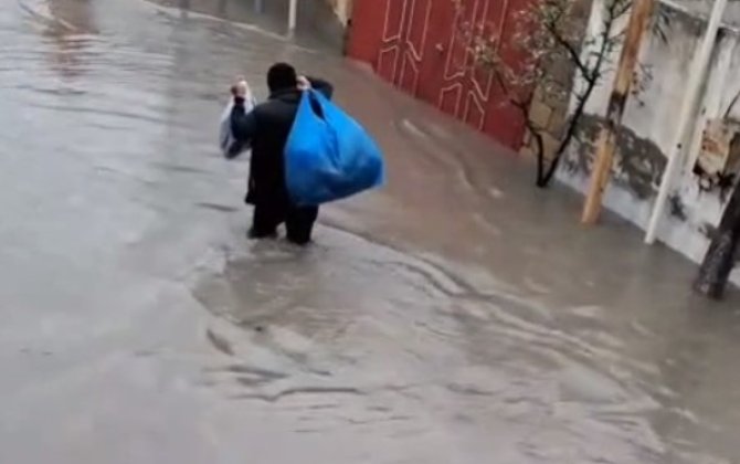 В Баку выпало 564% месячной нормы осадков