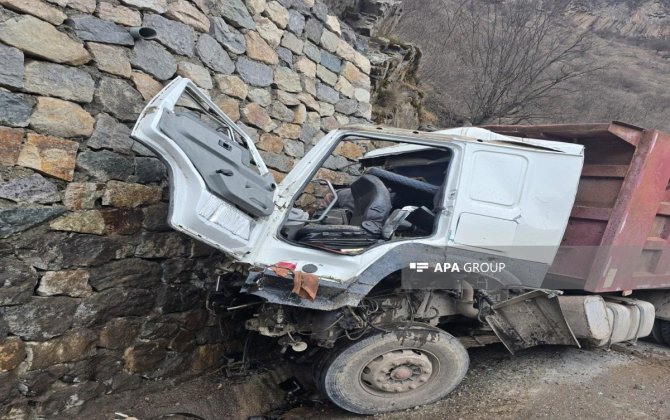 В Кяльбаджаре перевернулся грузовой автомобиль, погибли 3 человека -ФОТО-ОБНОВЛЕНО