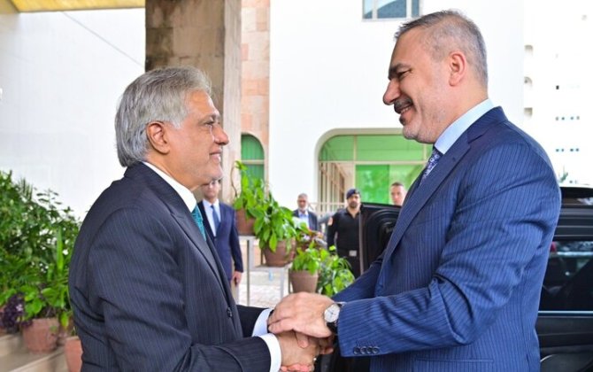 Türkiyə və Pakistan XİN rəhbərləri regional vəziyyəti müzakirə etdilər -YENİLƏNİB + FOTO