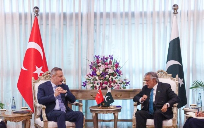Состоялась встреча глав МИД Турции и Пакистана