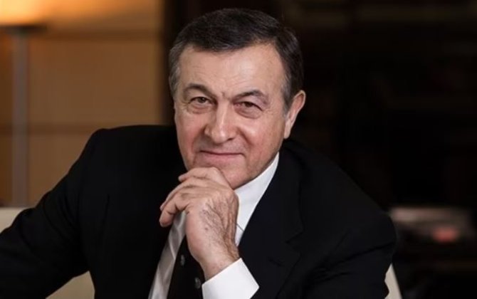 Araz Ağalarov 40 illik həyat yoldaşından ayrılıb, yenidən ailə qurdu - FOTO