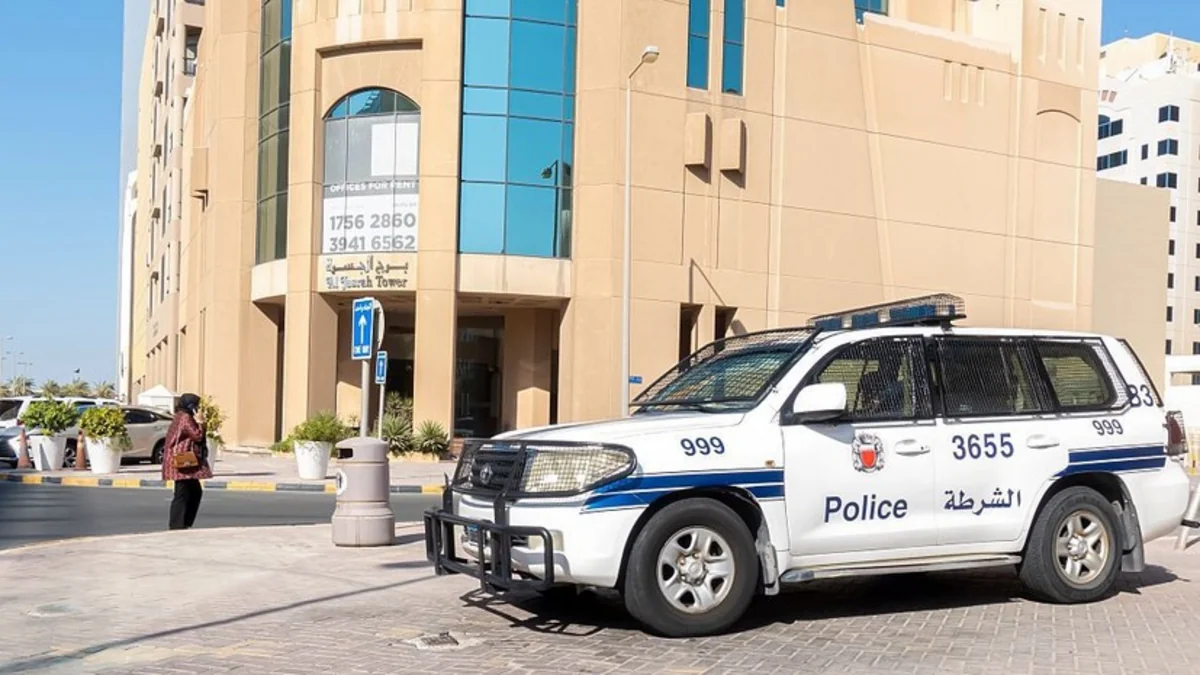 В Бахрейне в результате атаки Ирана вспыхнул пожар на предприятии