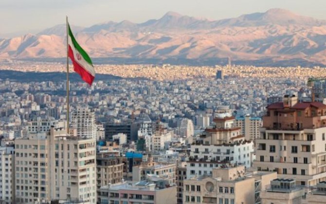 İranda 4 dövlət məmuru casusluq ittihamı ilə həbs edildi