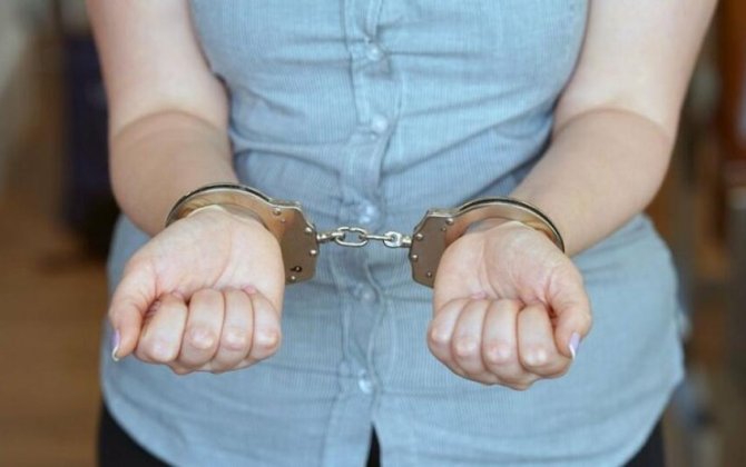Bakıda oğurluq edən 40 yaşlı qadın tutuldu