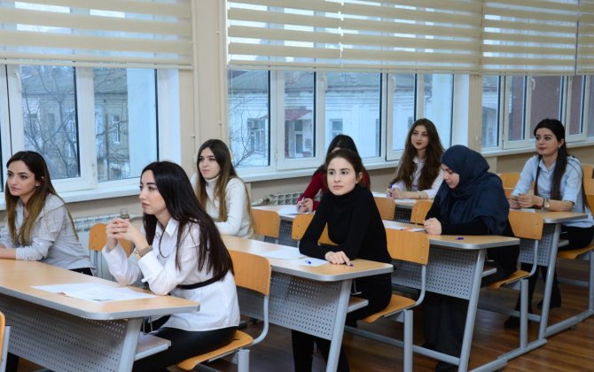 Dövlət sifarişi ilə oxuyan tələbələrdən ödəniş tələb edilə bilməz - RƏSMİ