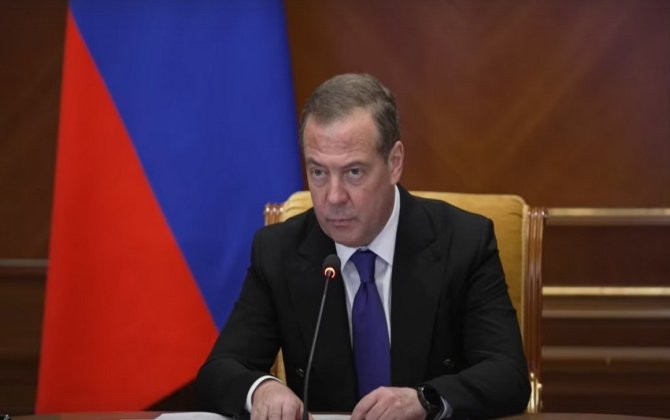 Медведев заявил о необходимости борьбы с формированием этнических анклавов в РФ