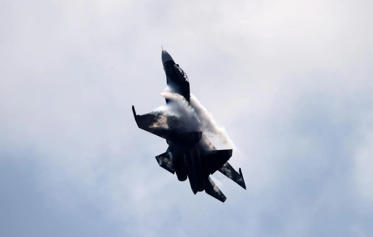 Су-30 потерпел аварию при тренировочном полете в Крыму