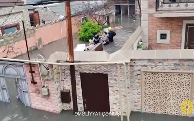 Keşləni su basdı: Vətəndaşlar təxliyə edilirlər - VİDEO - YENİLƏNİB