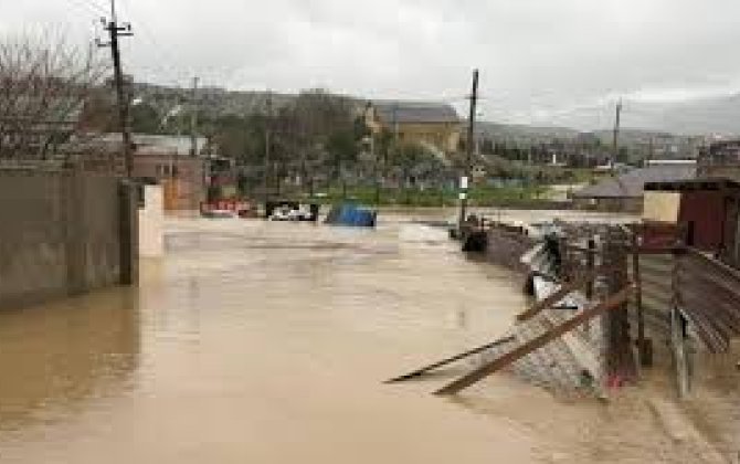 Дождь смывает Дагестан: переселяют Дербент!-ФОТО