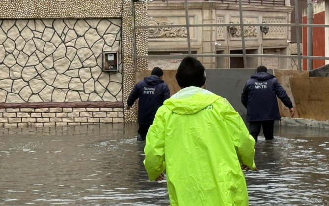 Bakıda intensiv yağışlar fəsadlar törətdi: qurumlar gücləndirilmiş rejimdə işləyir