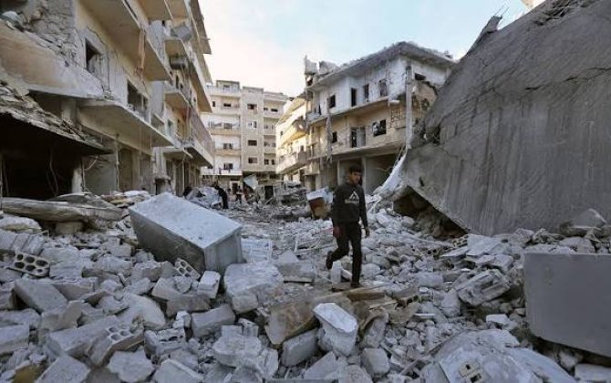 İyrənc şoular aləminə qərq edilən dünya...