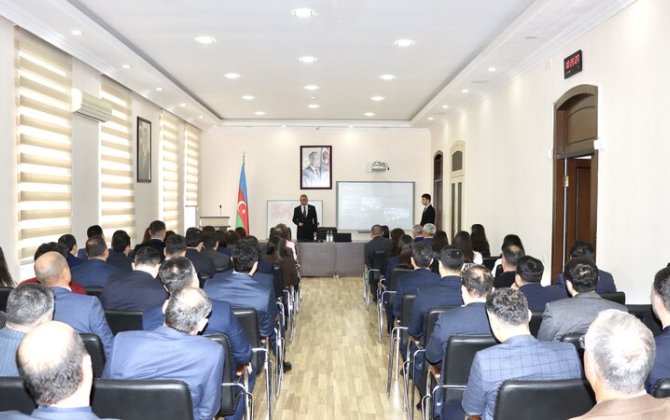 Vəkil olmaq üçün müraciət edən keçmiş hakimlər icbari təlimə başladı - FOTO