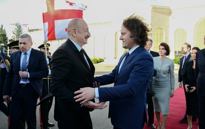 На страницах Ильхама Алиева в соцсетях опубликованы кадры его визита в Грузию