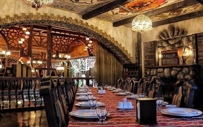 Azərbaycanda kafe və restoranlar saat 9-da BAĞLANACAQ?