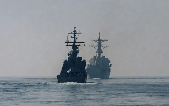 İsrail gəmiləri Livanın cənub akvatoriyasını tərk etməyə çağırıb
