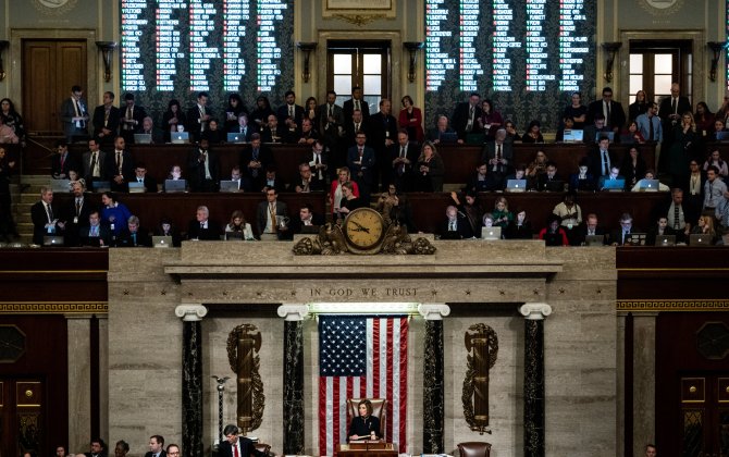 ABŞ Konqresində Trampı impiçment etmək üçün 13 maddəlik layihə irəli sürüldü...