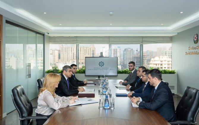 Nazir Anar Əliyev “Yüksəliş” müsabiqəsinin qalibləri ilə görüşdü