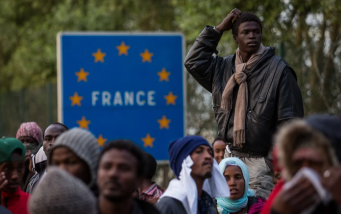 Araşdırma: Fransada əhalinin təxminən yarısı irqçilik halları ilə üzləşib