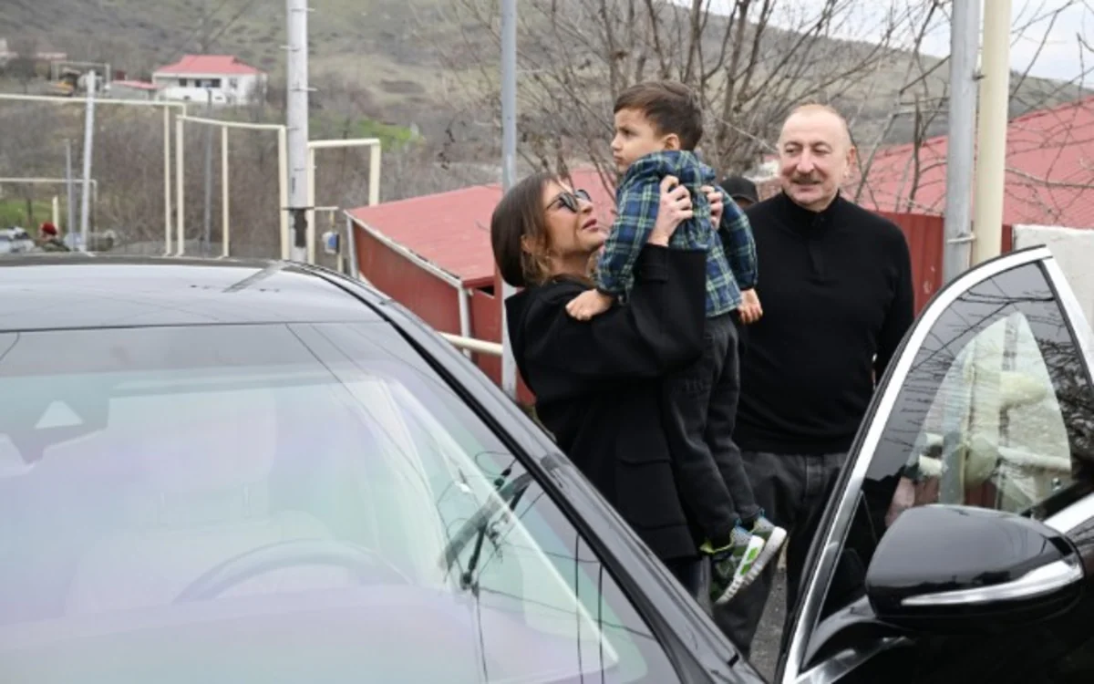 Prezident İlham Əliyev Ayazın arzusunu gerçəkləşdirdi: Ailəsinə “KamAZ” hədiyyə etdi - VİDEO - FOTO