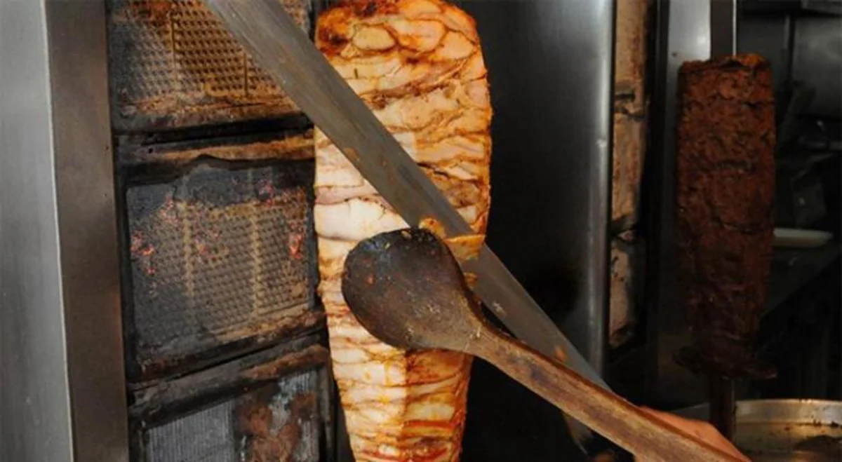 Две женщины в Тертере отравились донером