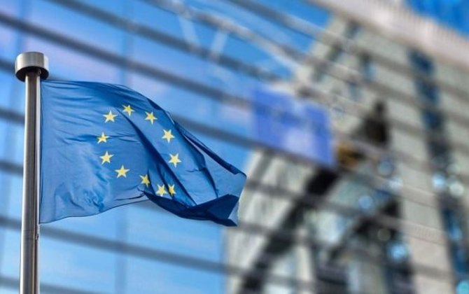 Посол ЕС: Украина получит €90 млрд, но...