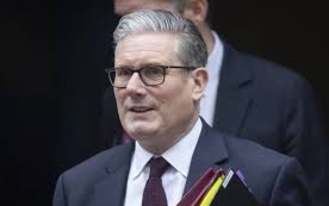 Премьер Британии и султан Омана обсудили ирано-американские переговоры