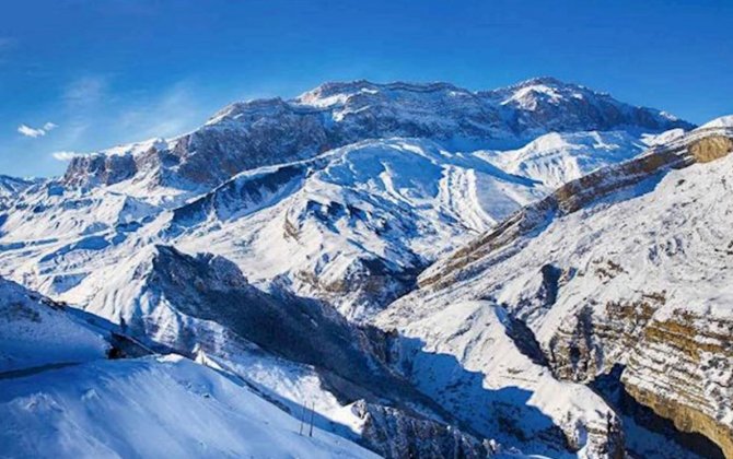 Azərbaycanın bəzi rayonlarına qar yağıb