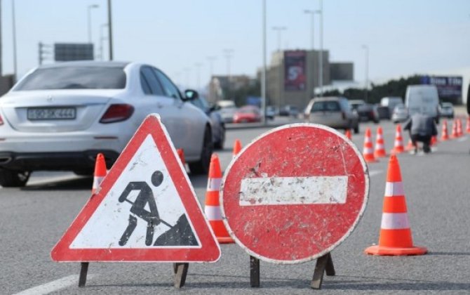 Bakıda daha iki ərazidə yollar təmir edilib