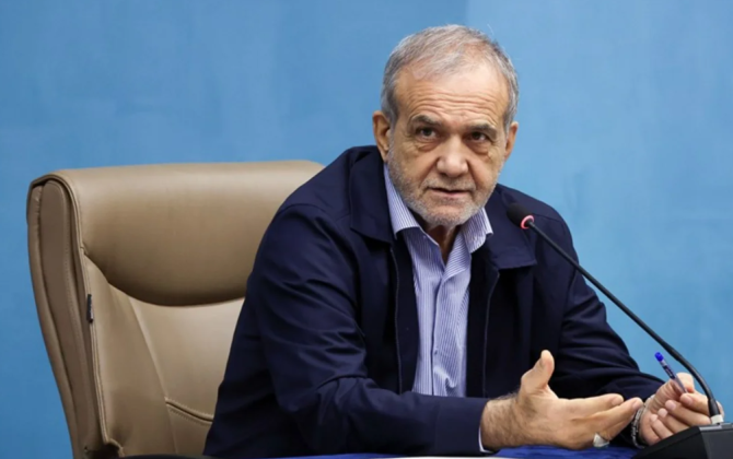 Pezeşkian Trampın tənqidindən sonra Papa XIV Leo ilə həmrəyliyini bildirib