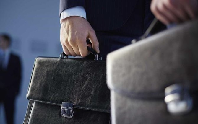 Dövlət qurumunda bəzi şöbələr ləğv edildi