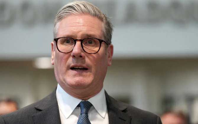 Starmer İsrailin Livana zərbələrini 