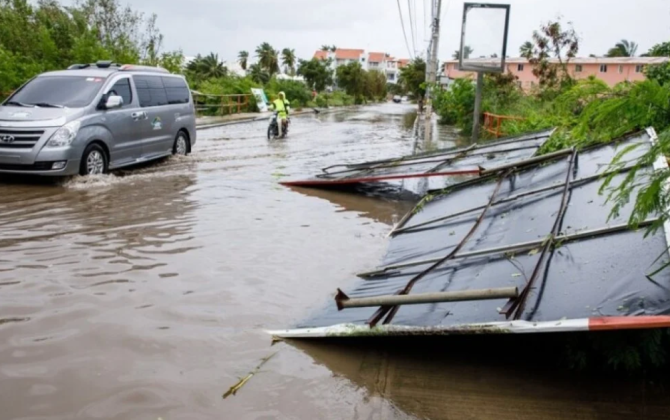 Dominikanda güclü yağışlar səbəbindən 30 min nəfər təxliyə edilib