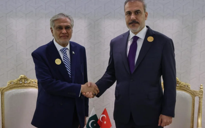 Hakan Fidan pakistanlı həmkarı ilə ABŞ-İran danışıqlarını müzakirə edib